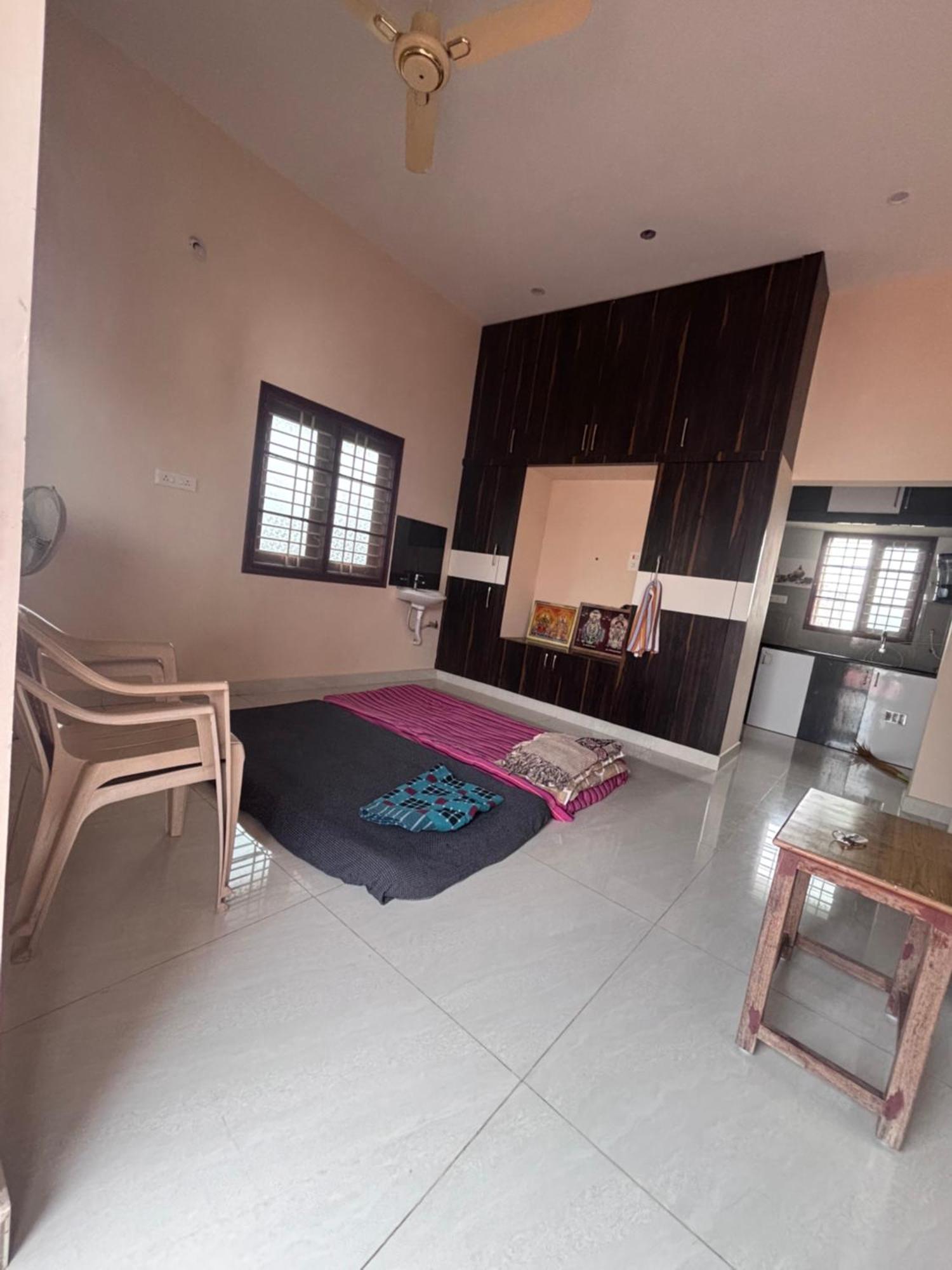 Jo'S Homestay Тируваннамалай Экстерьер фото